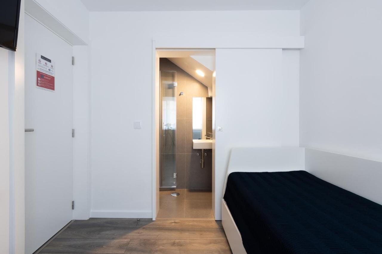 Dona Emilia Guest House & Studio Apartment Building 维亚纳堡 外观 照片