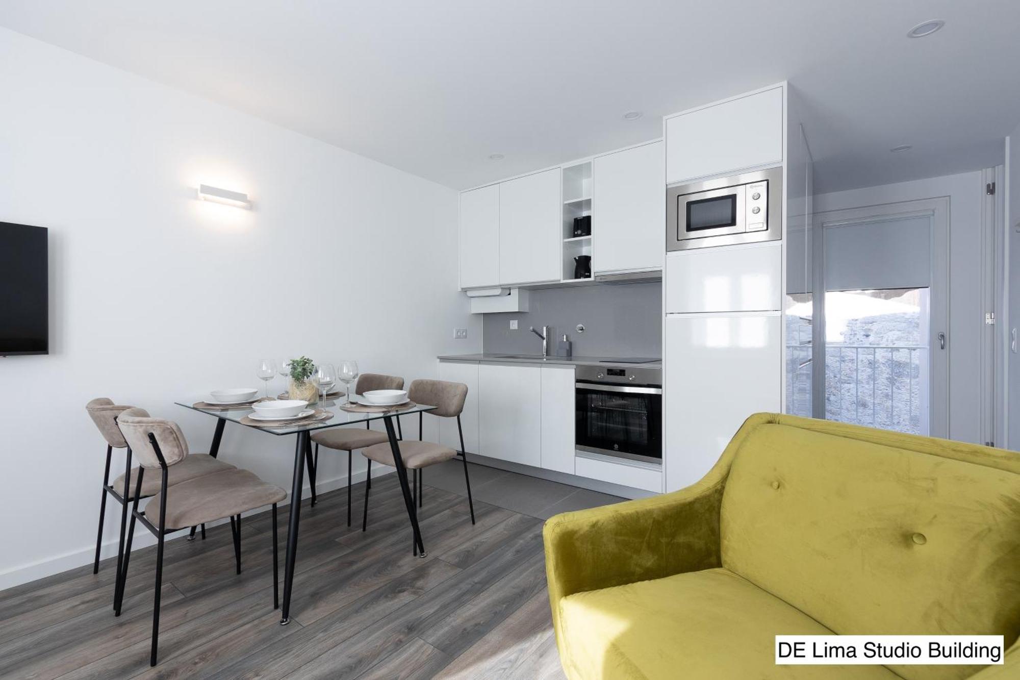 Dona Emilia Guest House & Studio Apartment Building 维亚纳堡 外观 照片