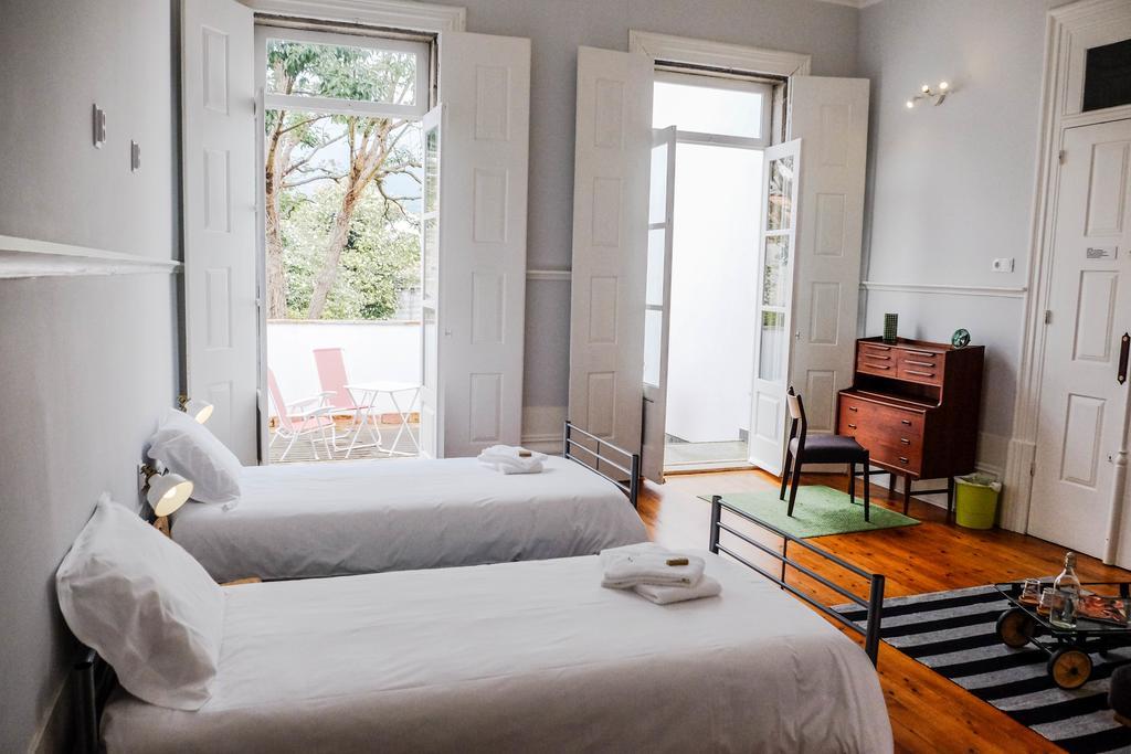 Dona Emilia Guest House & Studio Apartment Building 维亚纳堡 外观 照片
