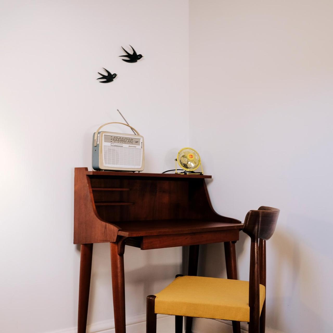 Dona Emilia Guest House & Studio Apartment Building 维亚纳堡 外观 照片