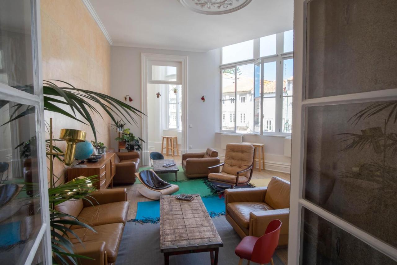 Dona Emilia Guest House & Studio Apartment Building 维亚纳堡 外观 照片