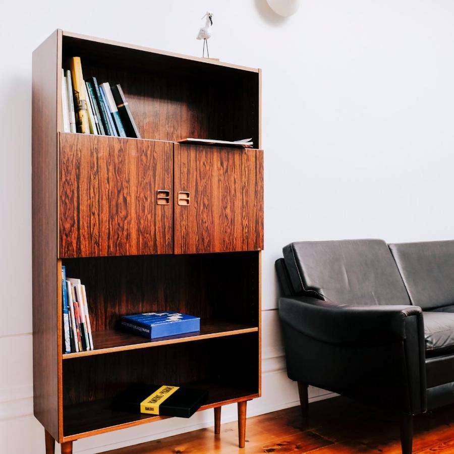 Dona Emilia Guest House & Studio Apartment Building 维亚纳堡 外观 照片